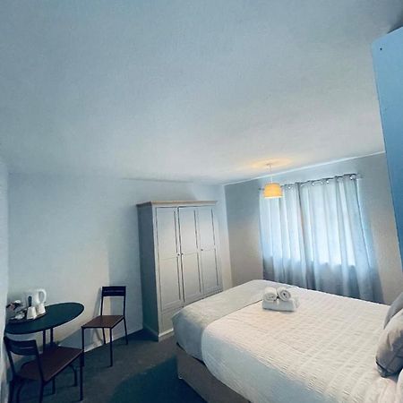 II Comfortable Room, Shared House Almondsbury Exterior foto